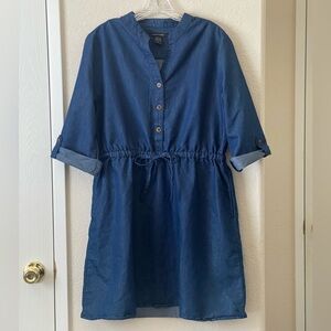 RobertLouis Chambray Blue Knee High Dress Size L